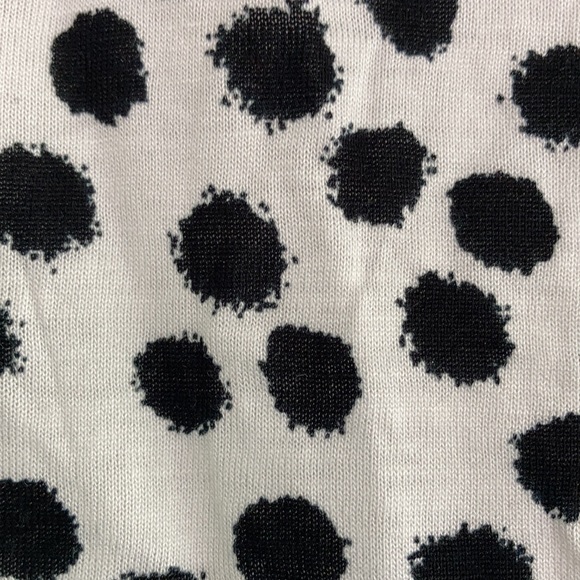 Polka dot sleeveless dress - Picture 2 of 3